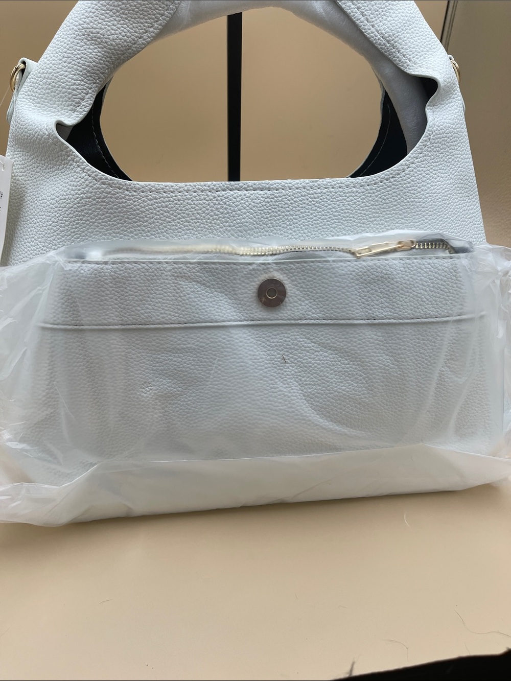 White Women’s Hobo Tote Faux Pebbled Leather - Picture 4 of 5